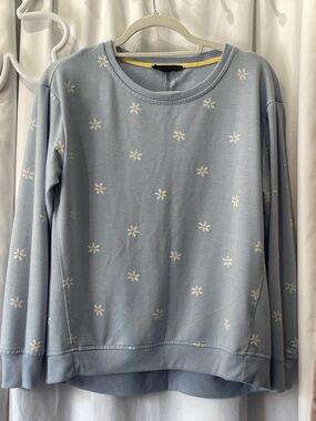 Jane and Delancey Light Blue Daisy-Print Sweatshirt